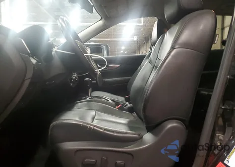 2014 Nissan Rogue S z USA, uszkodzony, nr VIN 5N1AT2MV7EC777063